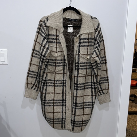 Lyla + Luxe Fiona Knit Plaid Coat - Picture 5 of 8